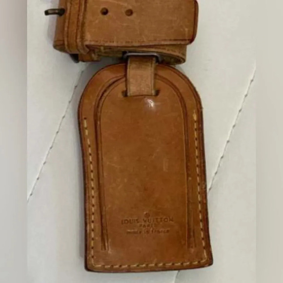Authenticated Louis Vuitton Vintage Luggage tag large size with poignet - Picture 2 of 14